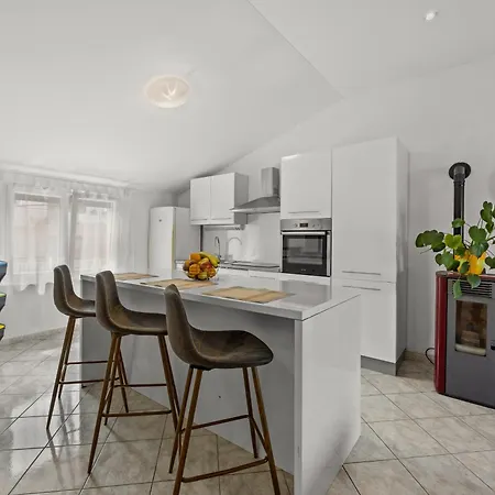 Apartment Anka *